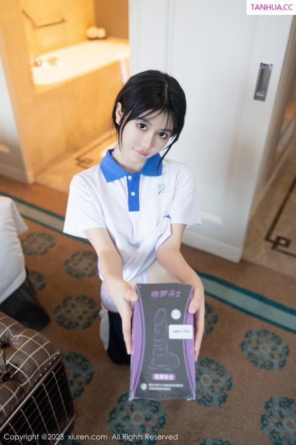   [XiuRen]高清写真图 2023.07.14 No.7085 幼幼 学生美腿第36张图片